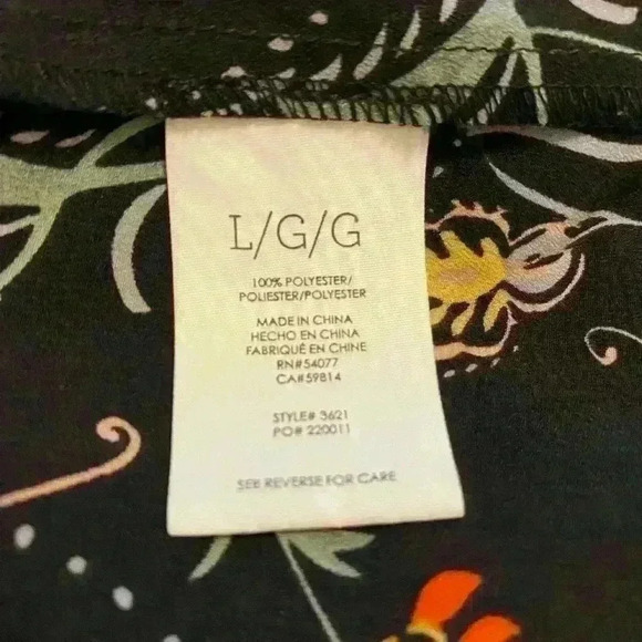 CAbi legend sleeveless top. - Picture 9 of 9